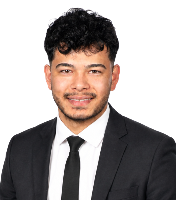 Amin Nikzad - Administration Assistant- evolve legal